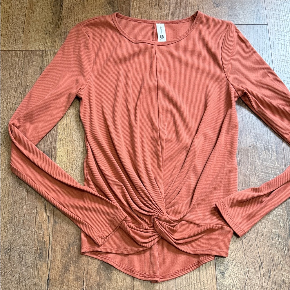 all in motion Rust Twist-Front Long Sleeve Top